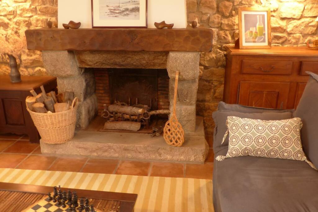 Crac'H, Grande Maison De Vacances Au Calme Crach エクステリア 写真