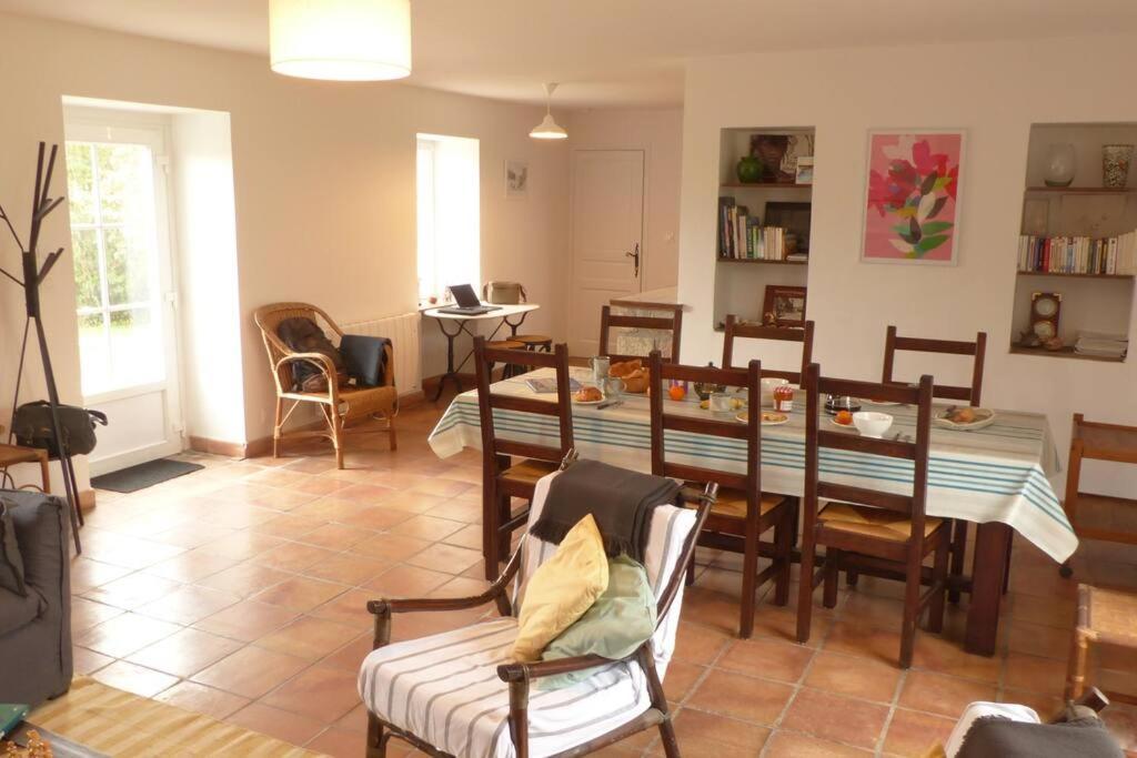 Crac'H, Grande Maison De Vacances Au Calme Crach エクステリア 写真